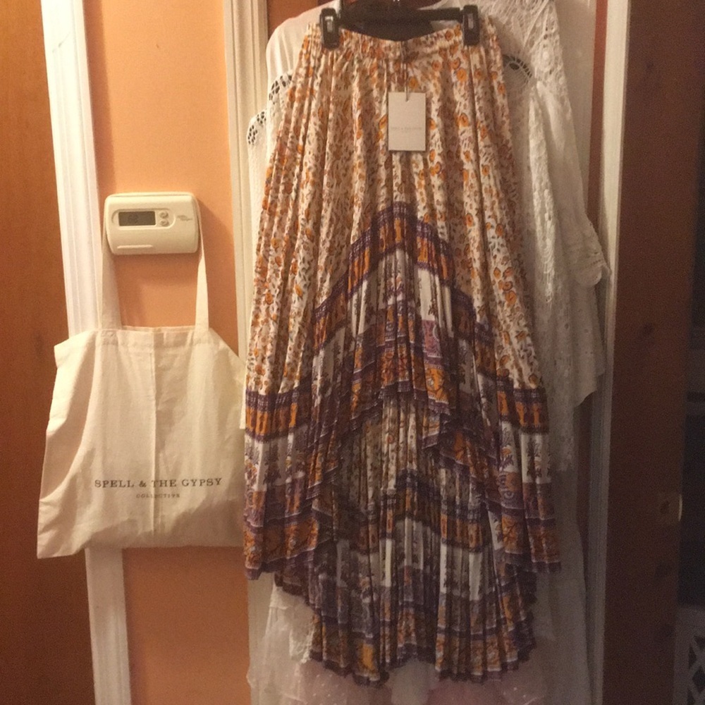 โจ๐ฎ Spell & The Gypsy Castaway Skirt NWT โ๏ธ๐ซ - Picture 8 of 16